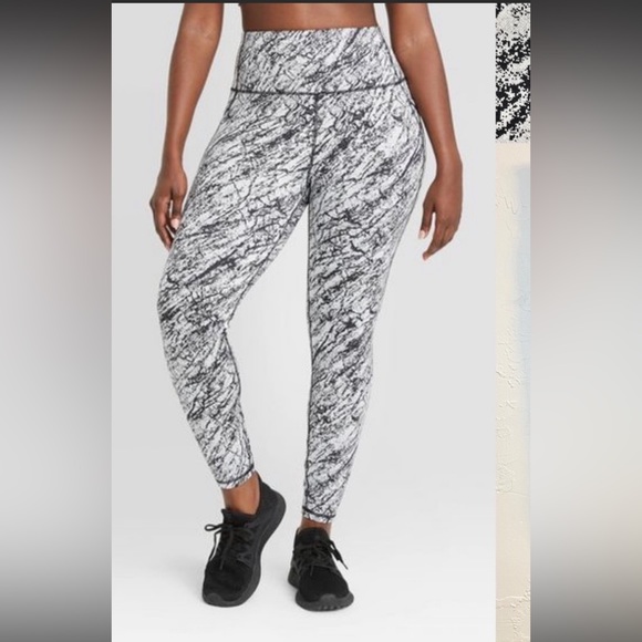 All In Motion Simplicity Marble Print Contour High-Rise 7/8 Leggings size Medium - Picture 2 of 16